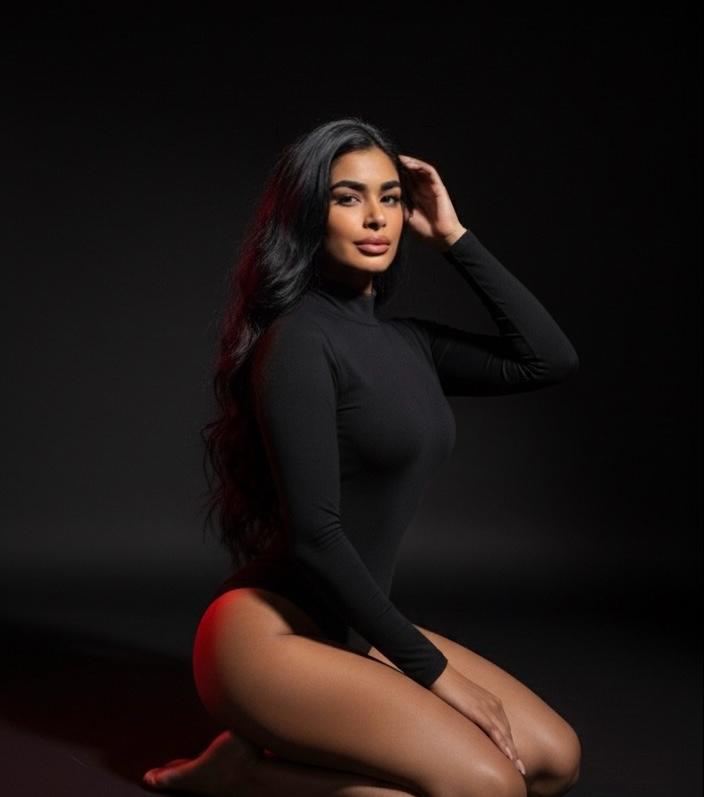 Escort - BUGATTI - Ibiza Tops